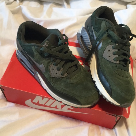 nike air max 90 womens olive green